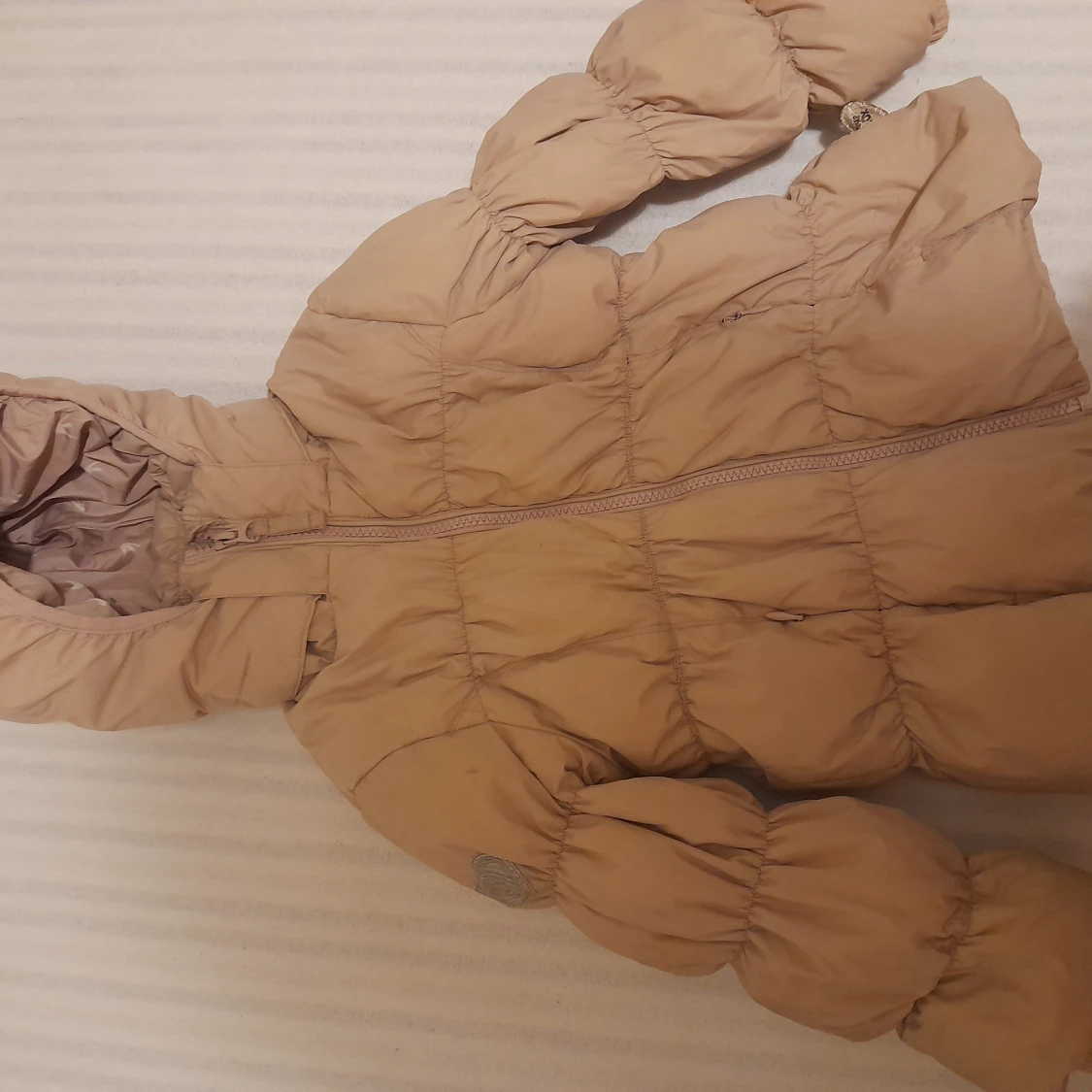 Pomp deluxe jacka stl.98 fint skick.