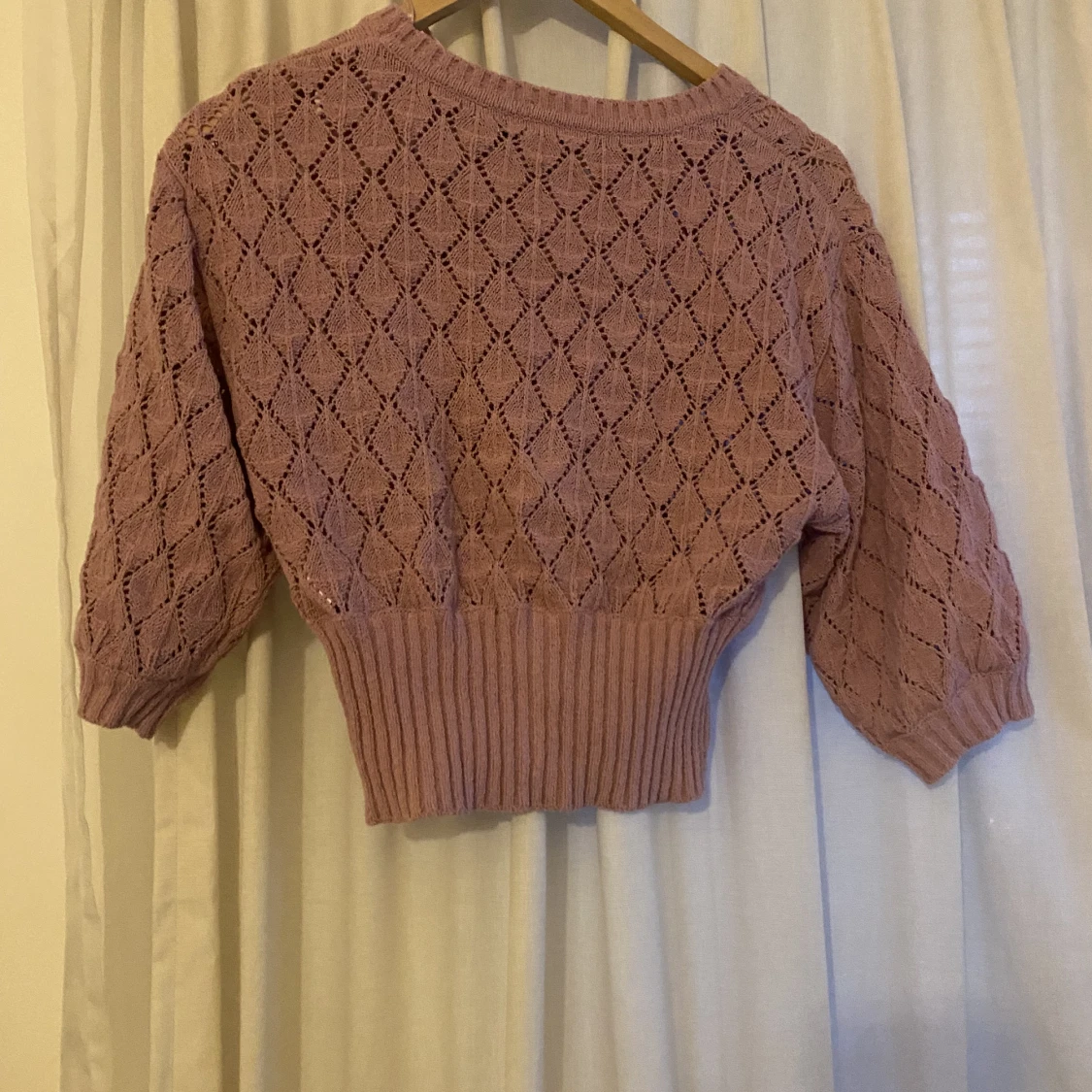 Stickad kortärmad  - 90