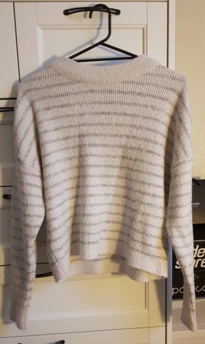 Nakd tröja  - Använd men i gott skick