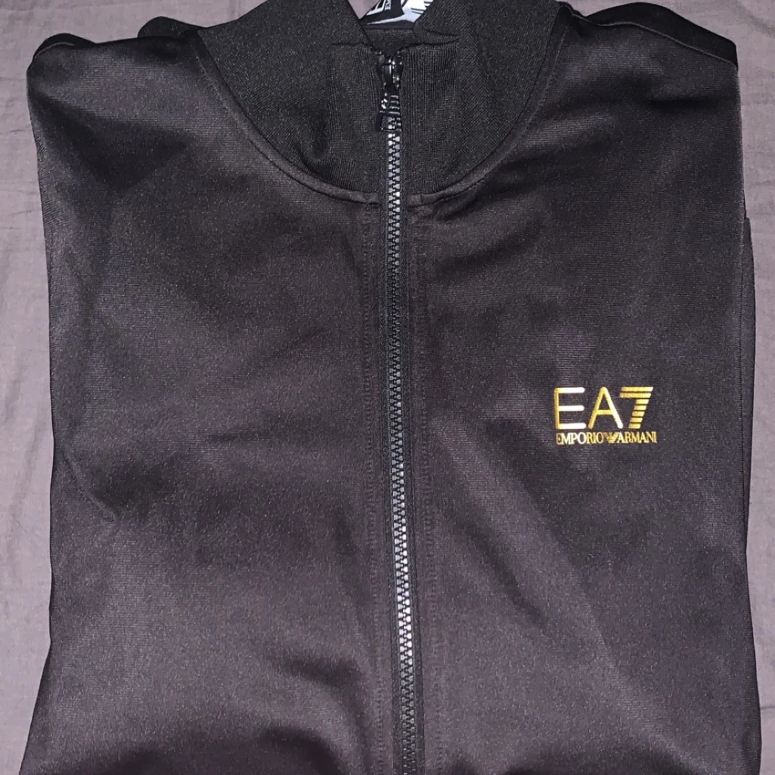 Ea7 tracksuit  - 90