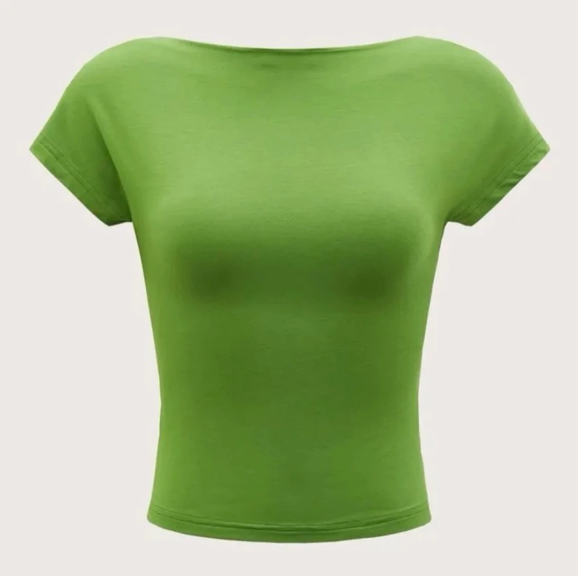 Tröja med öppen rygg - 90