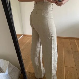 Linnebyxor - Linnebyxor, säljes pga för små 🤍