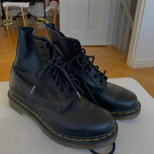 Dr.Martens skor❤️ - Använda väldigt få gånger så i superfint skick!⭐️