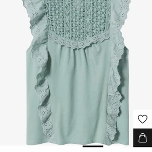 Mango blus - Så söt blus från mango, helt ny och knappt använd🤍💓
