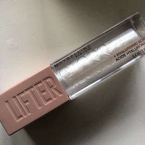 Lifter gloss - Helt oandvänt! Ordinarie pris:95.  mitt pris: 65 gratis frakt. Färg: 001 Pearl