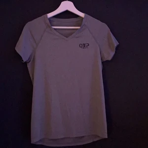 Träningströja  - Knappt använd 