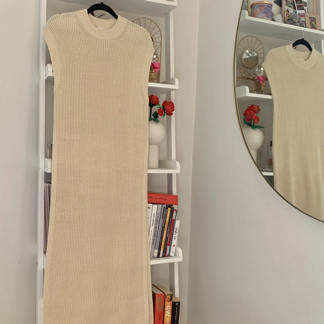 LÅNG STICKAD TOPP MED SLITSAR H&M - 90