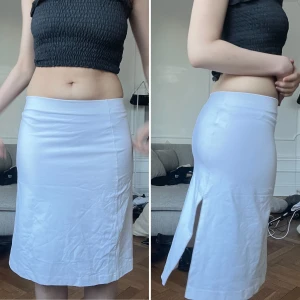 midikjol vit - storlek 34 XS-S. Stretchigt tyg. möts i stockholm eller fraktar 🖤