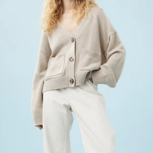 Hm kofta  - Aldrig använd hm kofta!!! Lite oversized🫶🏼