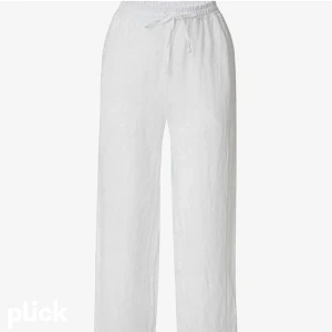 Chelsea linnebyxor - Använda en gång! Köpte förra sommaren. Mycket fin kvalete!!