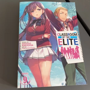 Manga - Köpte den på sciencefictionbokhandeln för 119kr i Stockholm men har läst ut den och har inte plats för den!💓