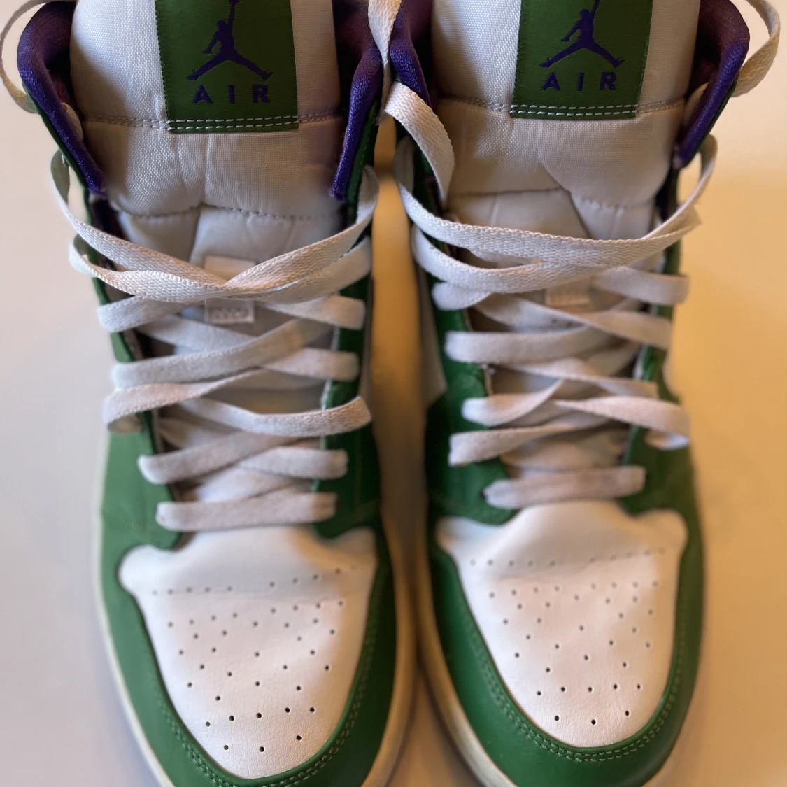 Jordan 1 hulk - 91