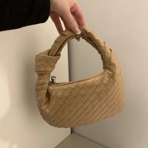 Ny väska - I princip ny jätte fin väska! 💞 Frakt: 69kr