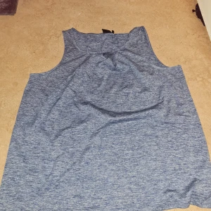 Tränings linne - Tränings linne ifrån Zizzi 