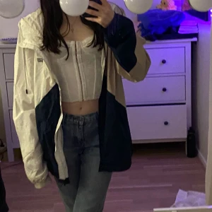 Vindjacka  - Snygg oversized vindjacka 