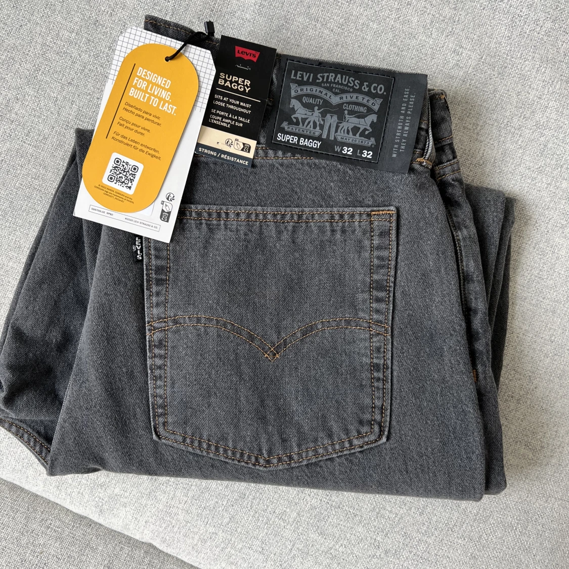 Grå Levis jeans Herr 32/32