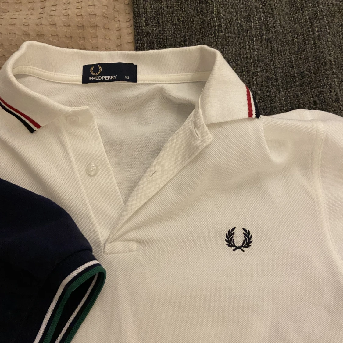 Fred Perry Piké  - 91