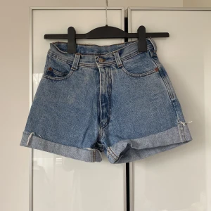 Avklippta jeansshorts - Avklippta jeansshorts