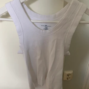 Brandy Melville linne - Linne från brandy Melville ”Connor”. Frakten betalas av köparen