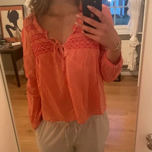 Odd Molly blus - Söt blus från odd Molly. I toppskick, skickas mot porto💕💕