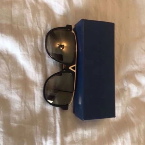 Louis vuitton  - .