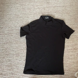 Polotröja  - Jättefin polotröja som inte kommer till någon användning längre 