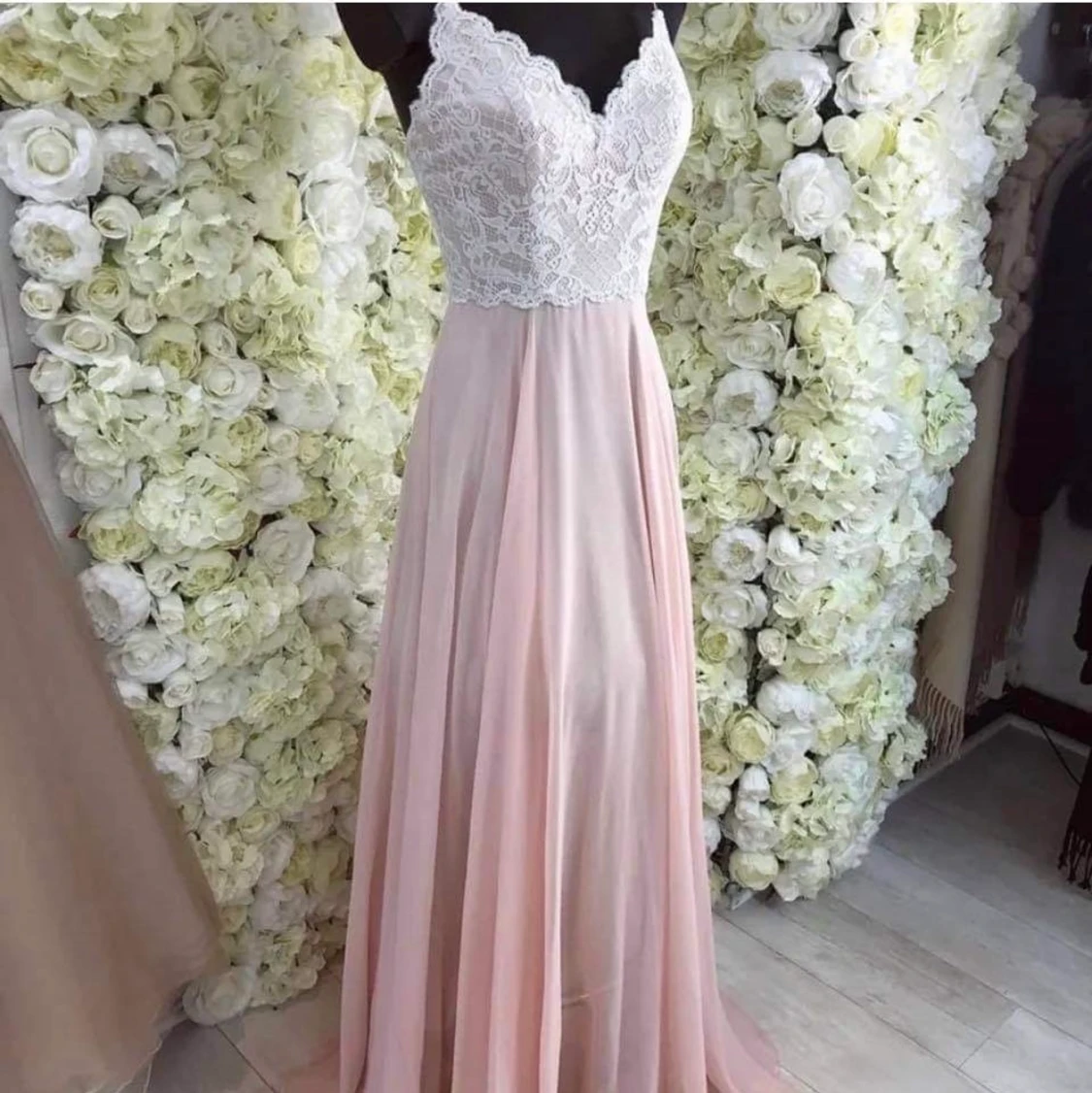 Bal/bröllopsklänning strl S - 90