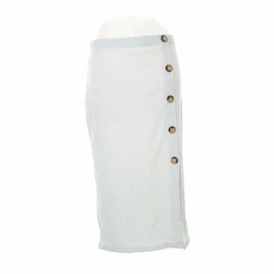 LÅNGKJOL  - Så fin vit lång kjol. 