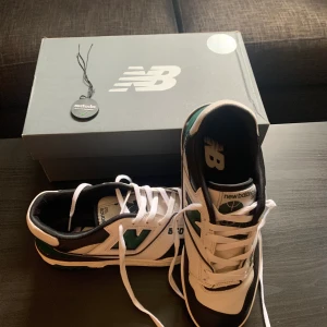 New balance 550 - Storlek 44 Cond 9/10