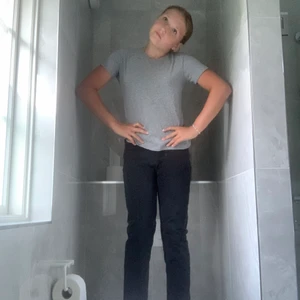 Zara jeans i stl 34  - Bra skick!