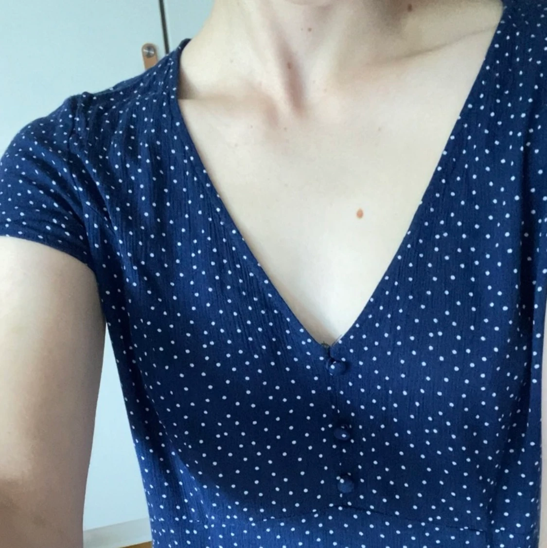 Prickig klänning  - 91