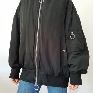 Oversized bomber jacket size S - Black bomber jacket from Zara. I bought it two years ago, but wore only a few times.