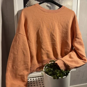 Sweatshirt  - Warm sweatshirt, in pink beige colour New condition Buyer stands for shipping 💕