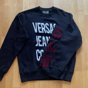Fet Versace tröja storlek S/M finns 