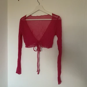 Rosa mesh topp med knytning - Mesh