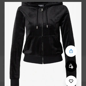 Helt oanvänd Juicy kofta, äkta! strl: XS - Hej! nu säljer jag min juicy kofta då den är för liten för mig tyvärr, säljer den för 750kr för fler bilder smsa gärna 070-773 30 01 eller skriv meddelande här! du står för frakten annars finns den att hämta upp i stockholm. mvh felicia!😊