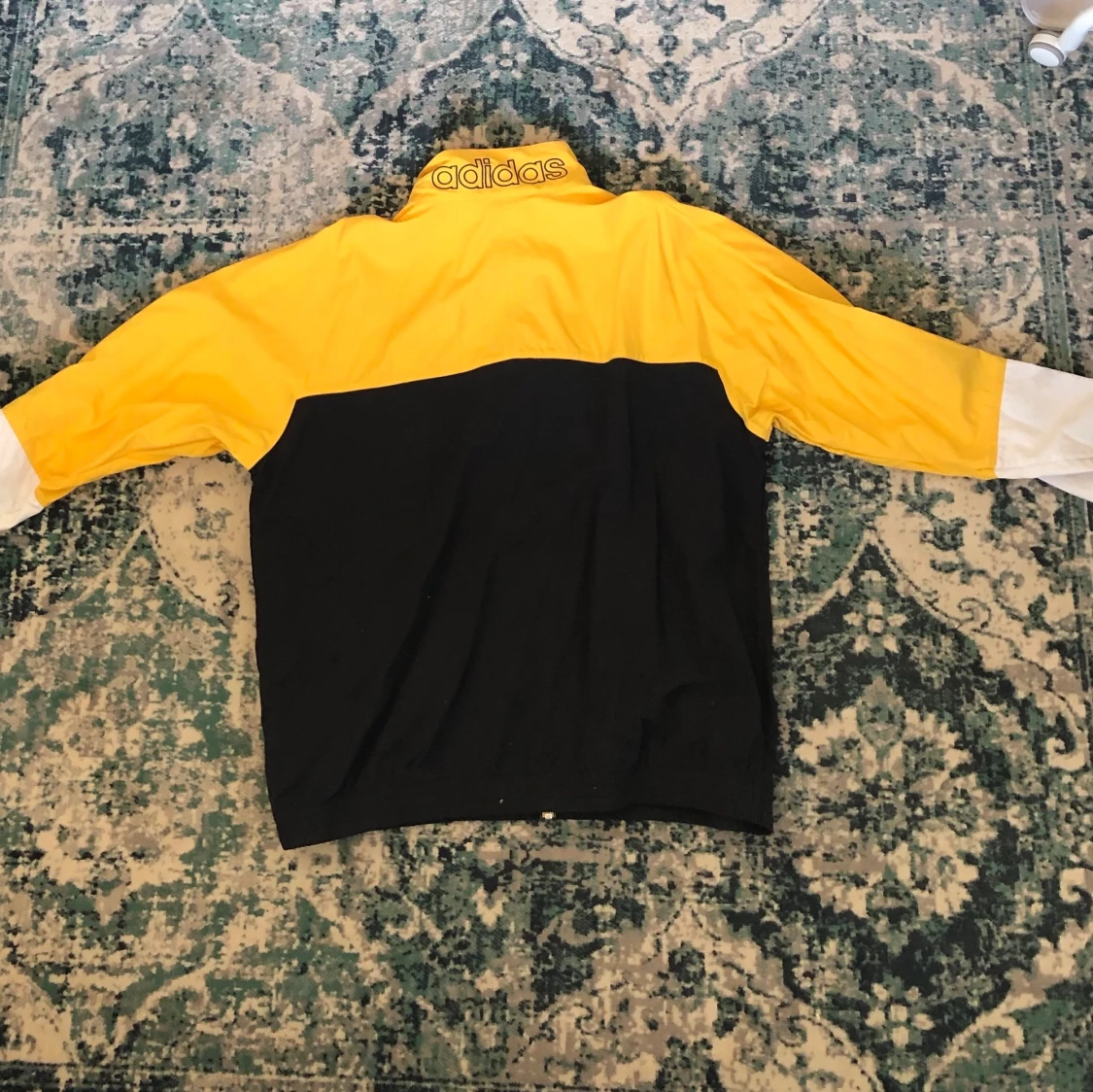 Adidas Jacka XL - 91