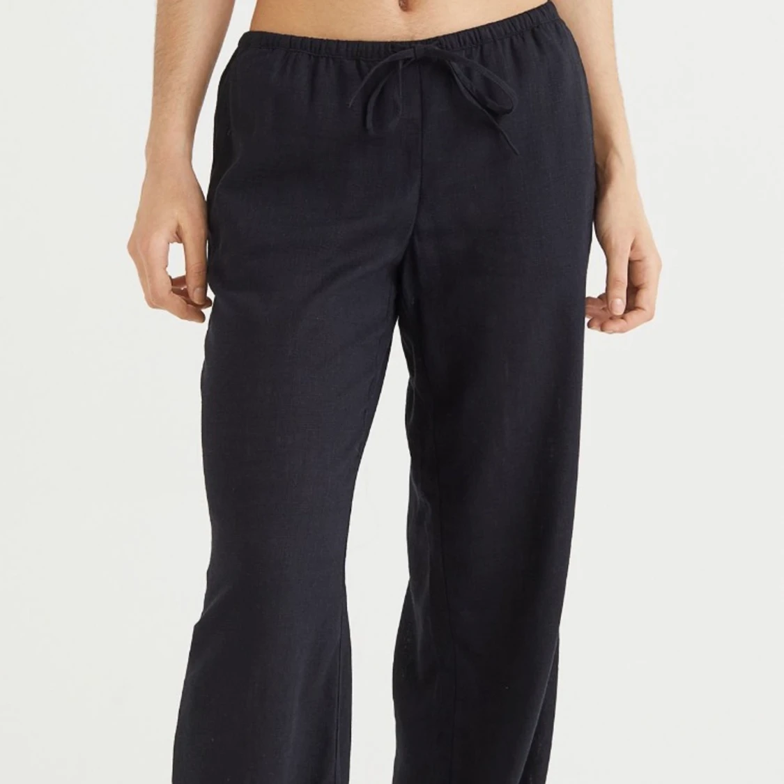 Svarta linnebyxor - 91