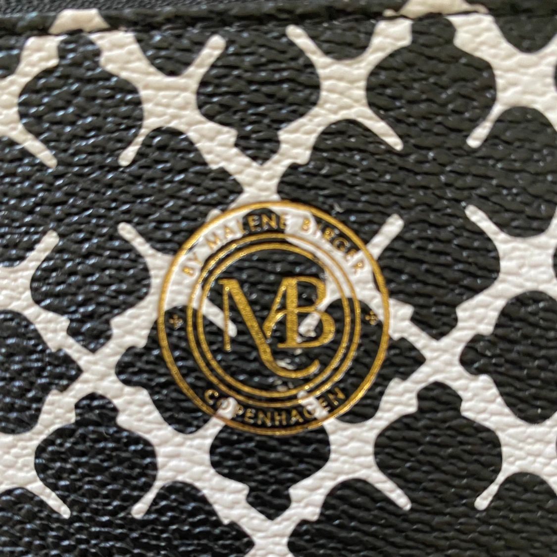 Melene birger clutch/väska  - 90