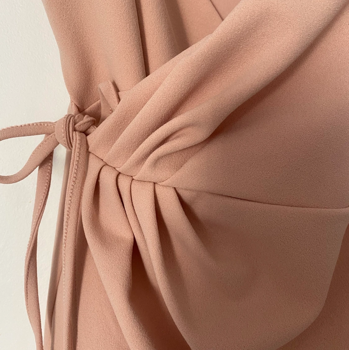 Omlottklänning i gameldagsrosa🌸 - 91