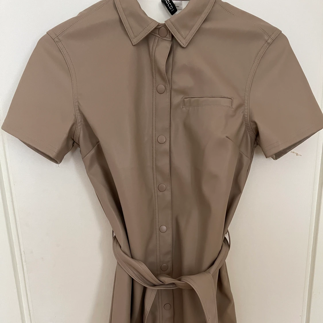 helt ny läder klänning från h&m♥️ - 91