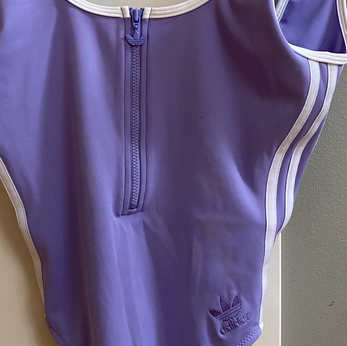 Addidas baddräkt  - 90