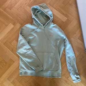 Calvin Klein Hoodie - Size, M passar L. 9/10. Nypris: 1300 kr.