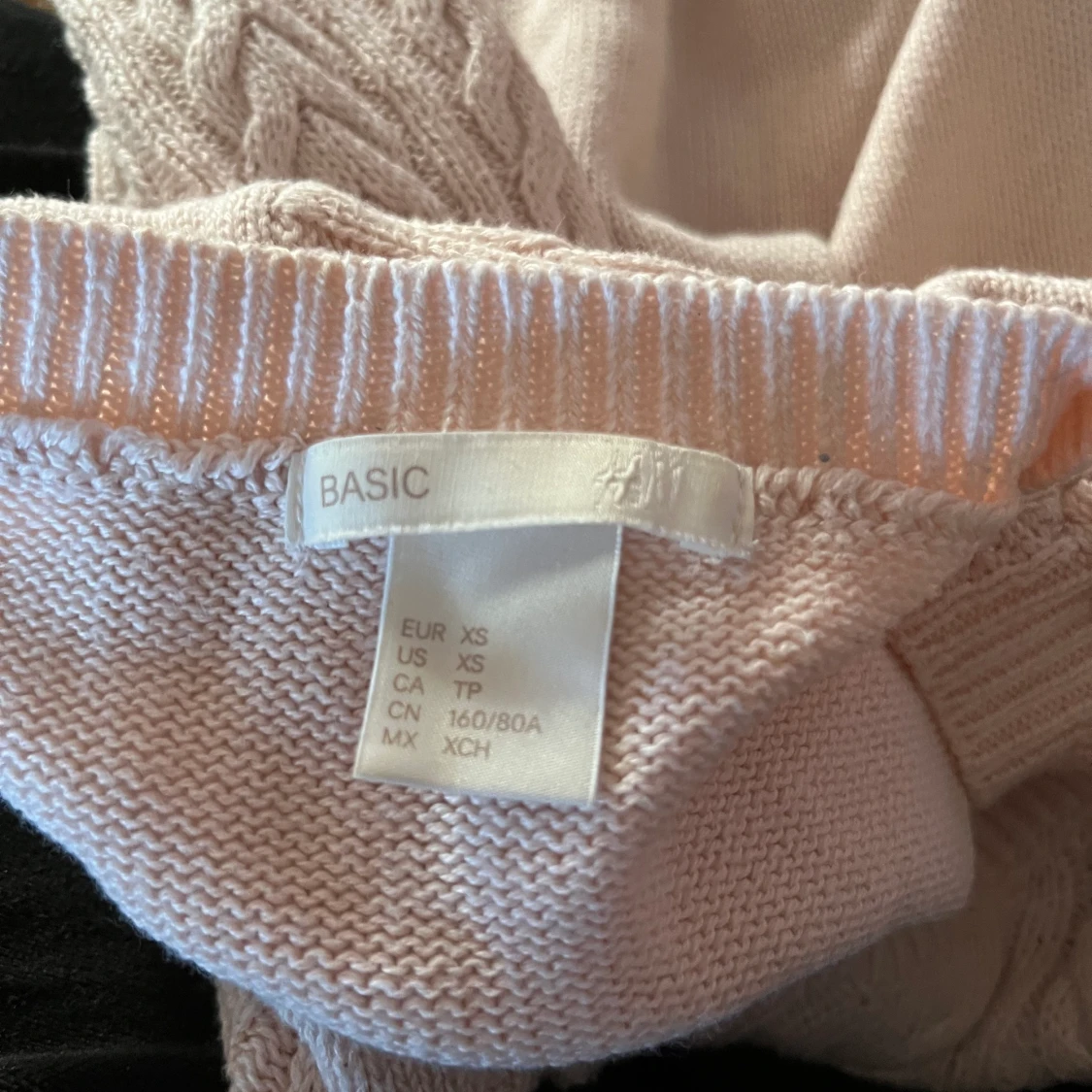 Ljusrosa stickad tröja - 91