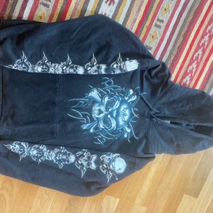 hoodie med tryck - as ball hoodie älskar!! säljer för den inte passar mig!! 