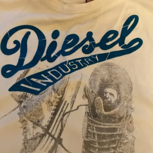 skate tröja - stor skate tshirt disesel industry tshirt super bekväm y2k