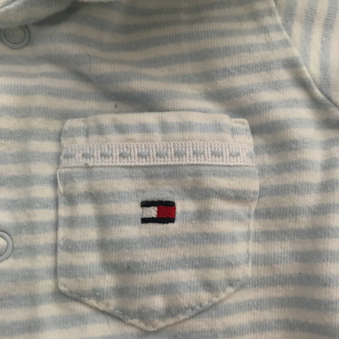 Tommy hilfinger babydräkt - 90