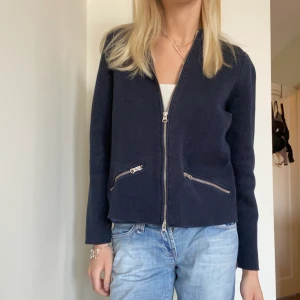 Kofta - Supersnygg kofta/ jacka