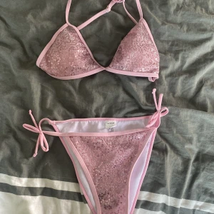 Rosa bikini 70kr - Bikini 70kr