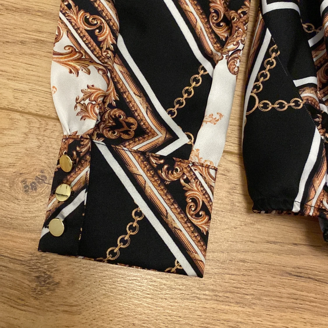 Blus med mönster  - 91